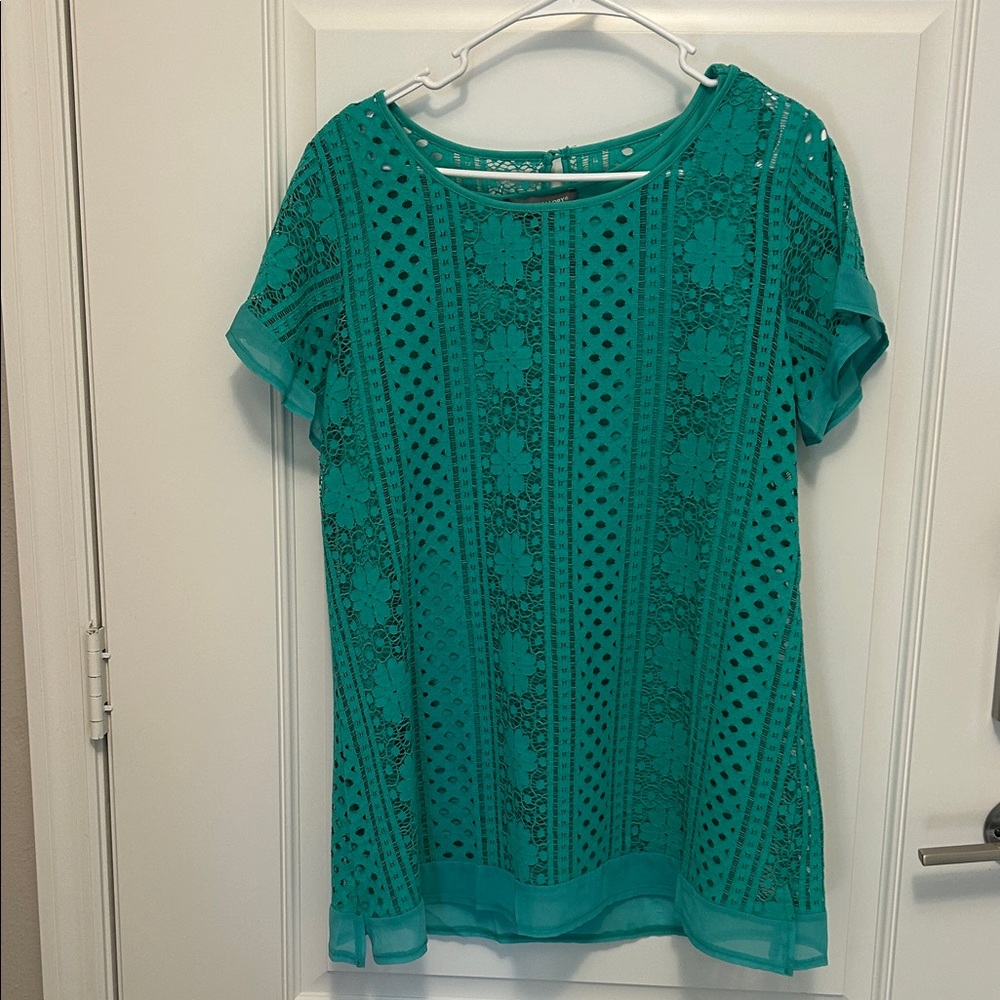 Kate & Mallory Teal Lace Short Sleeve Top